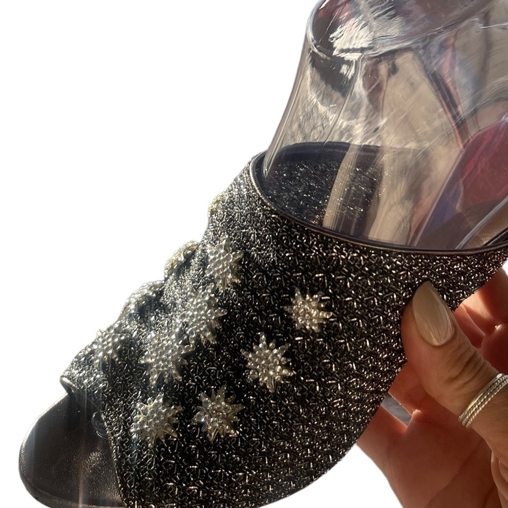 Stuart Weitzman silver slip on heels, starz, RARE style, size 6 whimsical - Picture 5 of 12